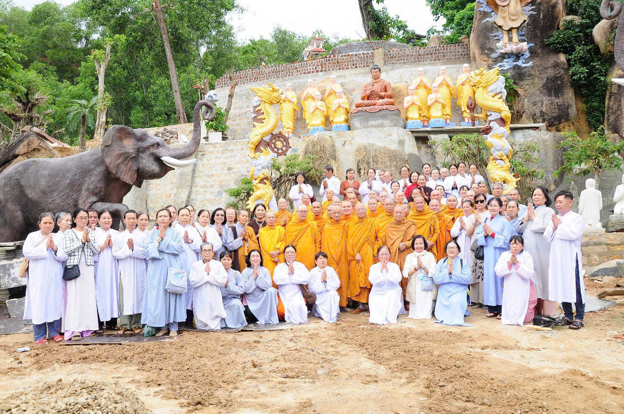 Tuy Phước Lễ an vị Đức Phật Bổn Sư, Thập đại đệ tử, Hiệp kỵ chư Tăng viên tịch tại tịnh xá Ngọc Sơn